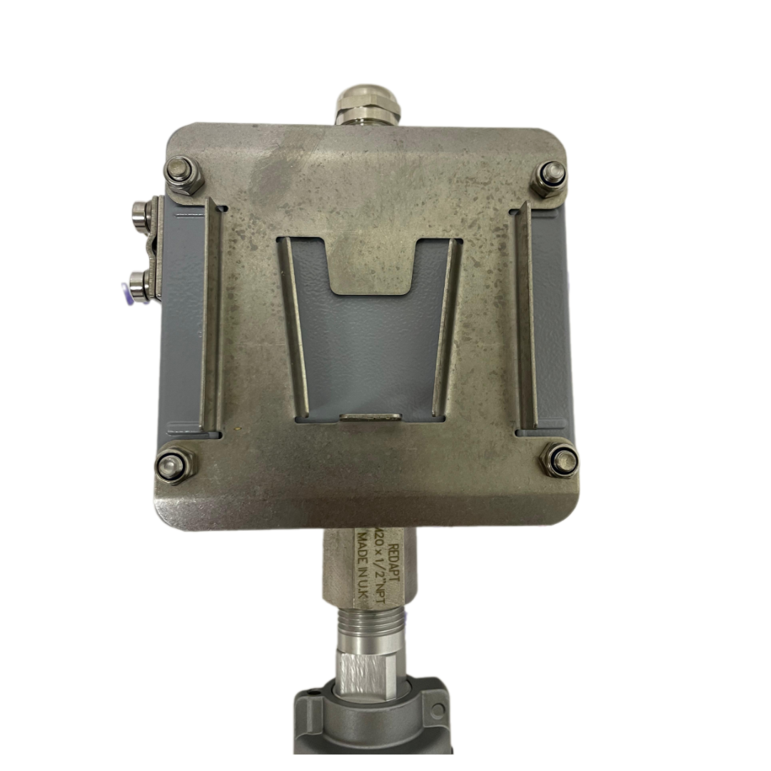 Emerson Roc800 Adapter EMERSON Rosemount Smart Wireless Tank Gauging Adapter – We Sell Stocks