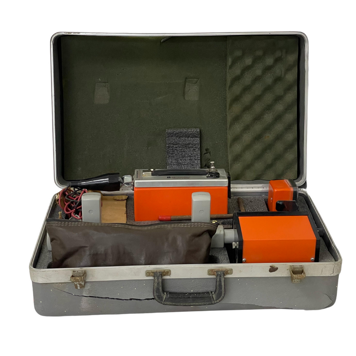METROTECH 810 Utility Line Locator