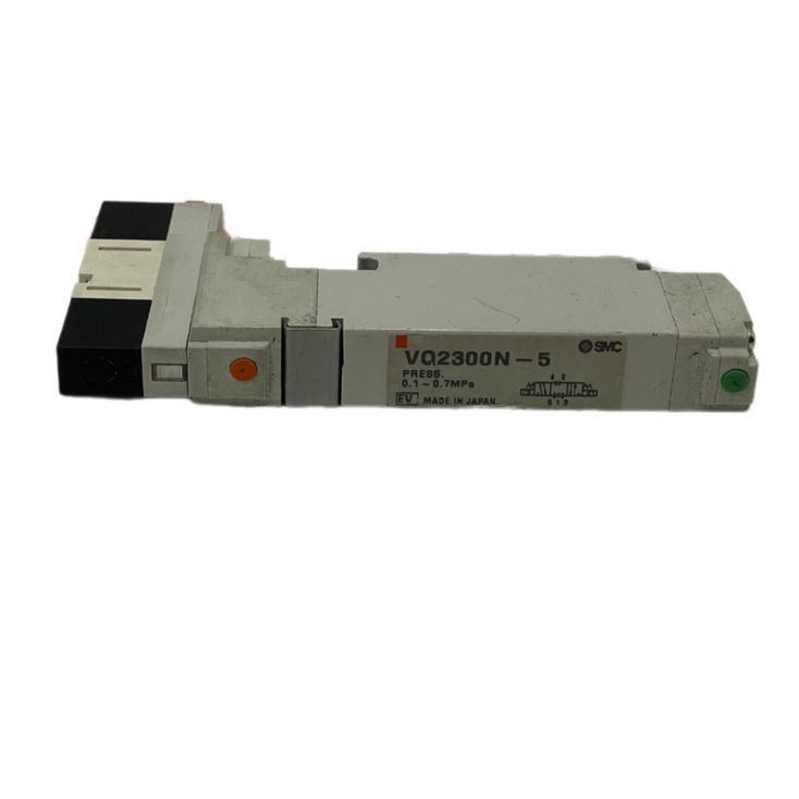 SMC VQ2300N-5 Solenoid Valve 3 Position DC 24V 0.1-0.7MPa